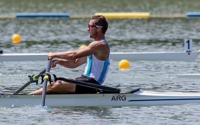 Por una medalla más en remo y natación a pleno con el debut de Facundo Miguelena